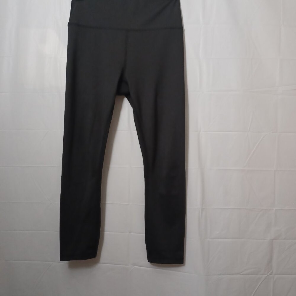 REFORMATION ECOMOVE HIGH RISE CROPPED LEGGINGS BLACK SIZE SMALL
